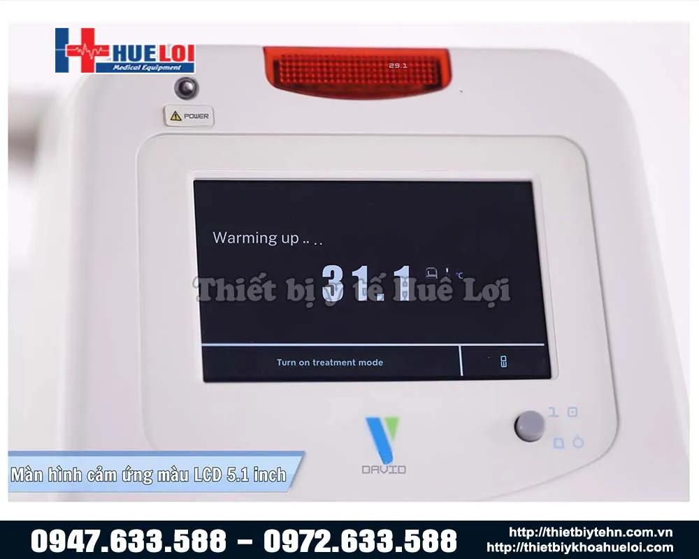 Màn hình điều khiển đèn chiếu vàng da