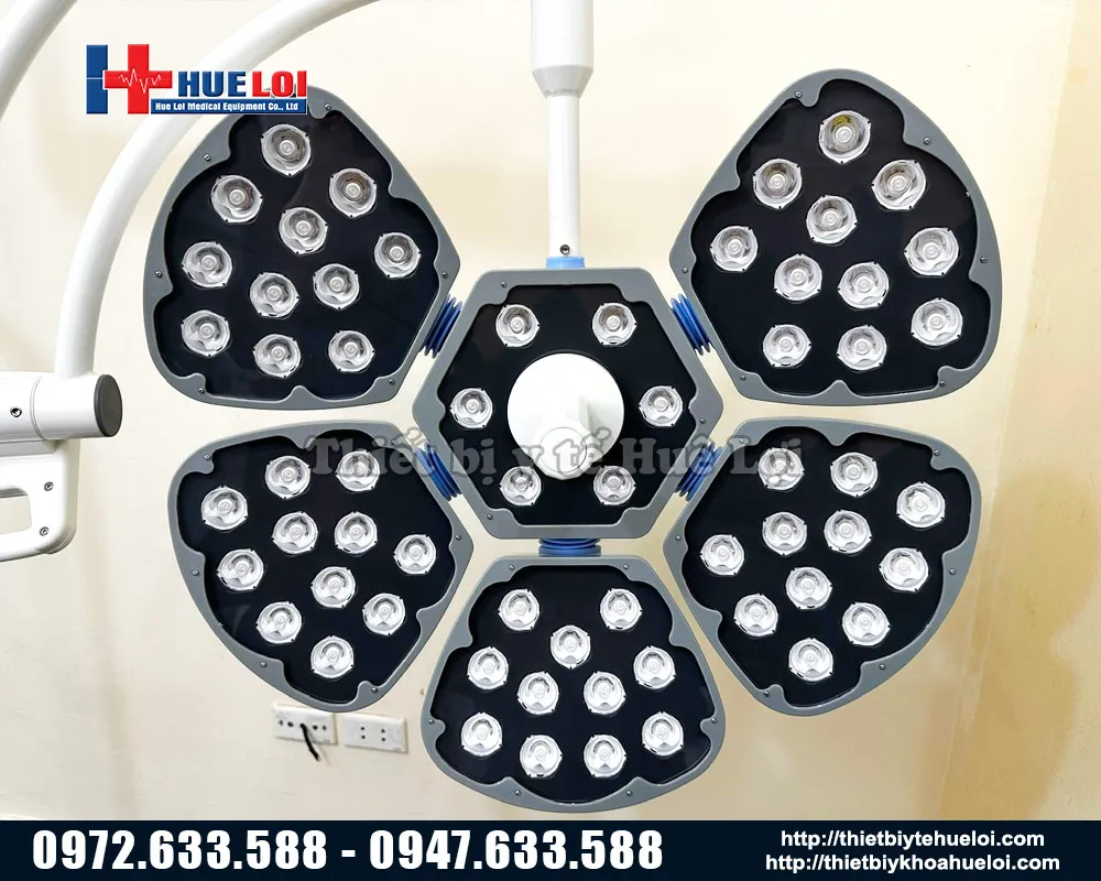 Đèn phẫu thuật di động 5 cánh giá rẻ