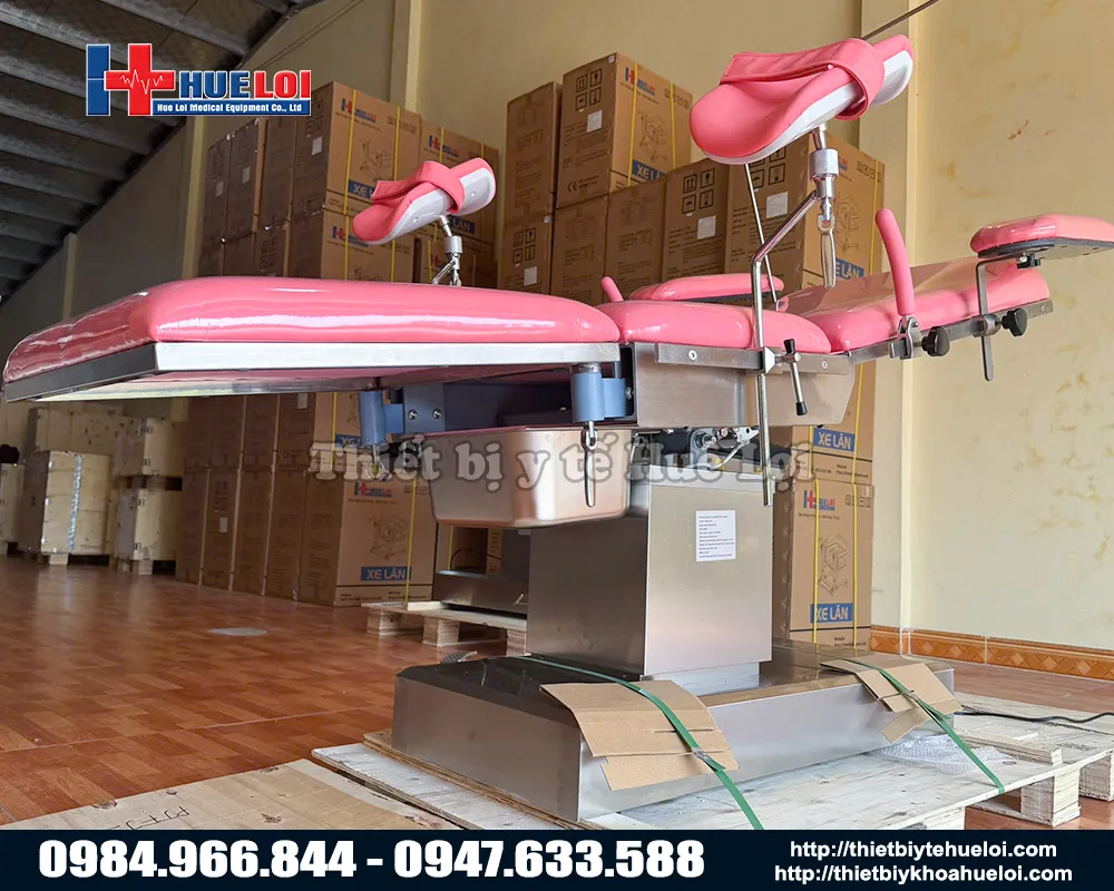 Bàn khám phụ khoa bằng điện chất lượng tốt